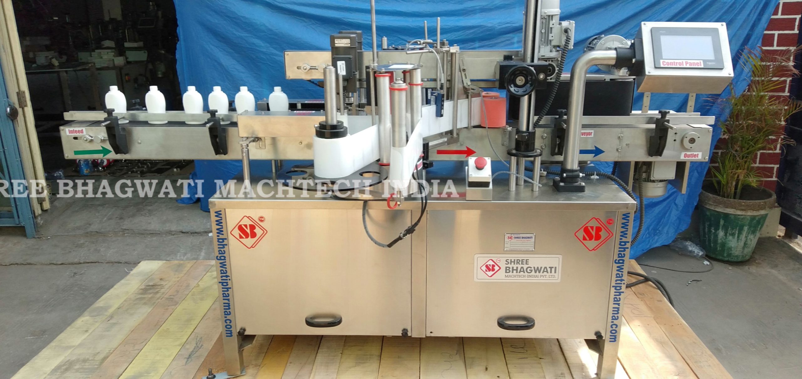 Double Side Bottle Labeling Machine for Shampoo Lotion Hair Oil Cosmetic Product